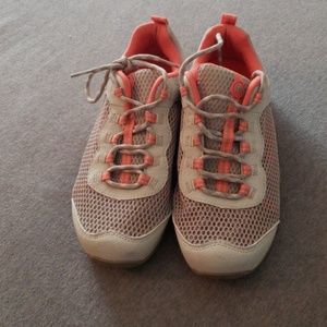 merrell riverbed trail shoe womens